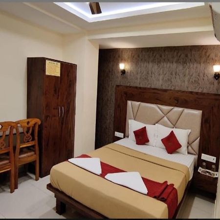 Hotel Samaira Residency,Dombivali Dive Esterno foto
