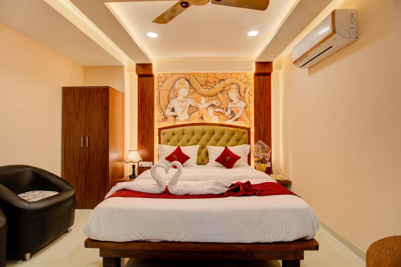 Hotel Samaira Residency,Dombivali Dive Esterno foto