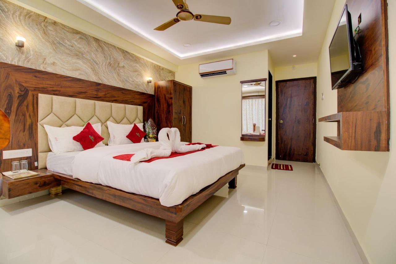 Hotel Samaira Residency,Dombivali Dive Esterno foto