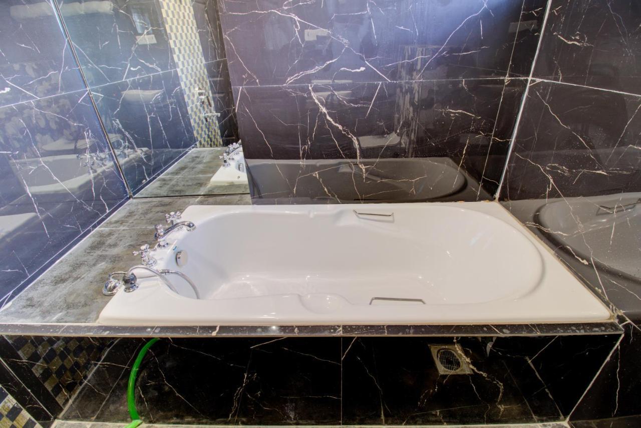 Hotel Samaira Residency,Dombivali Dive Esterno foto